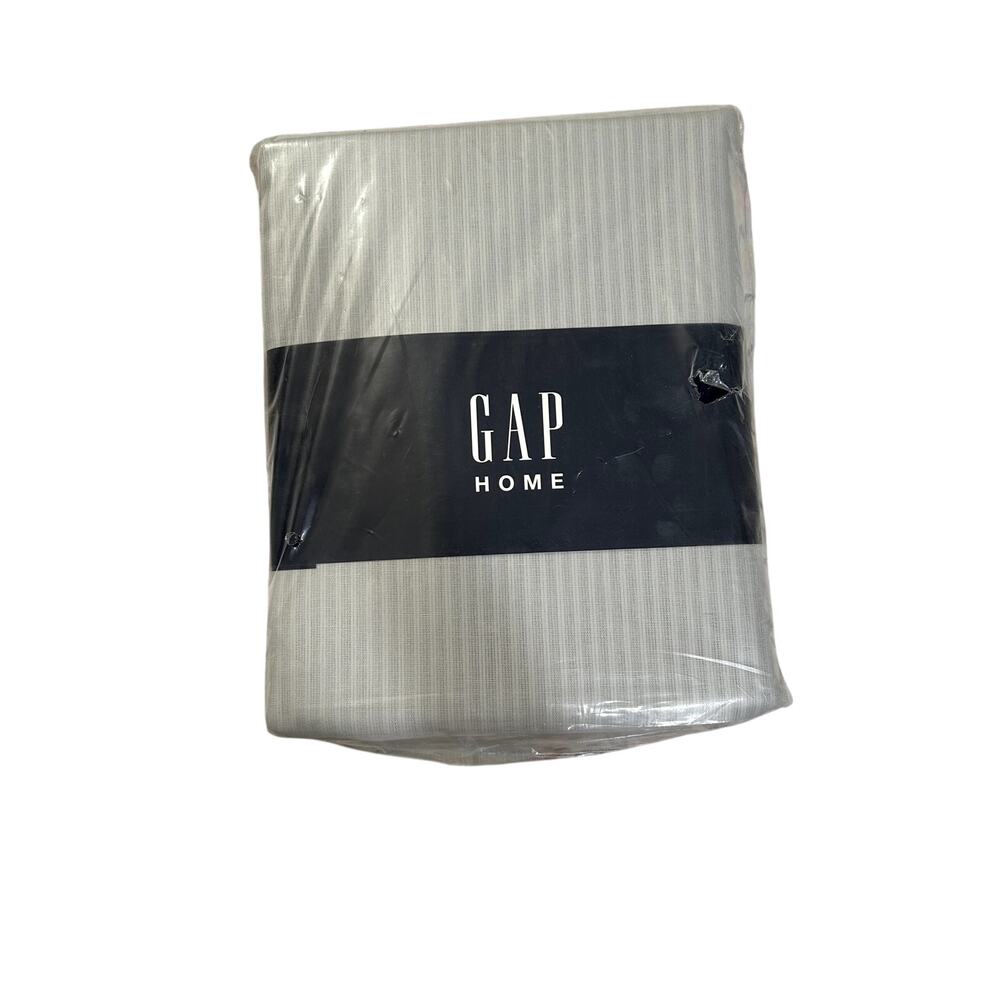 GAP Curtains